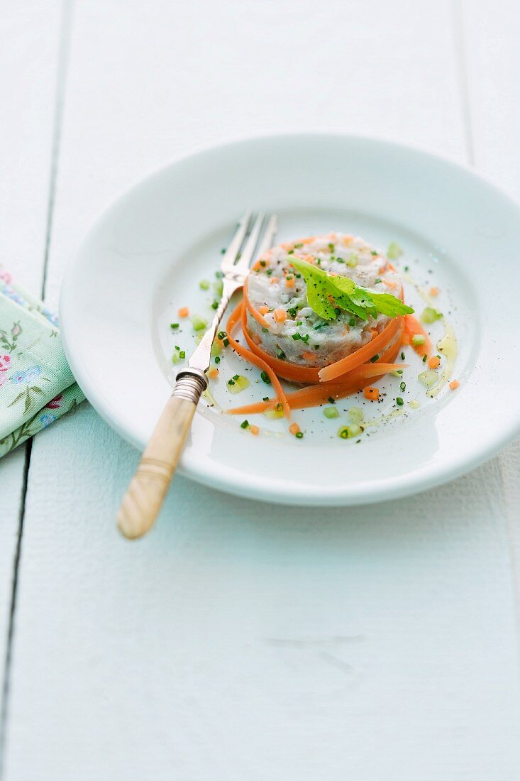 Fischtartar mit Möhren