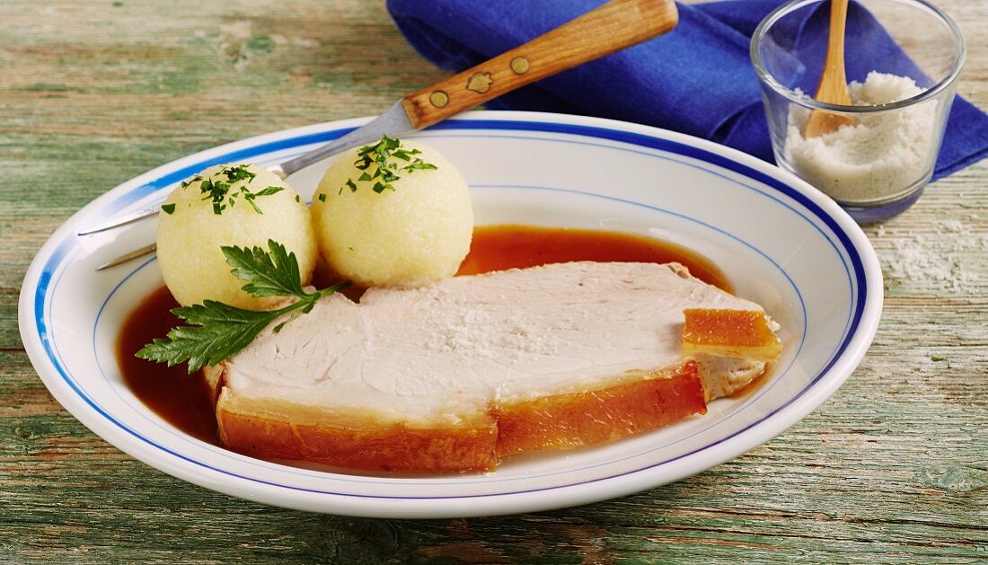 Roast pork with crackling and potato dumplings