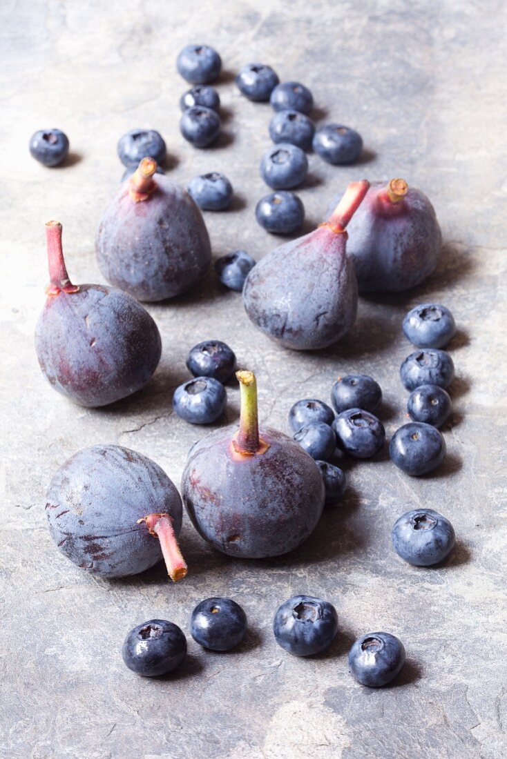 Fresh blueberries and figs