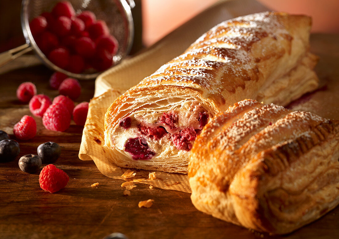 Berry and quark strudel