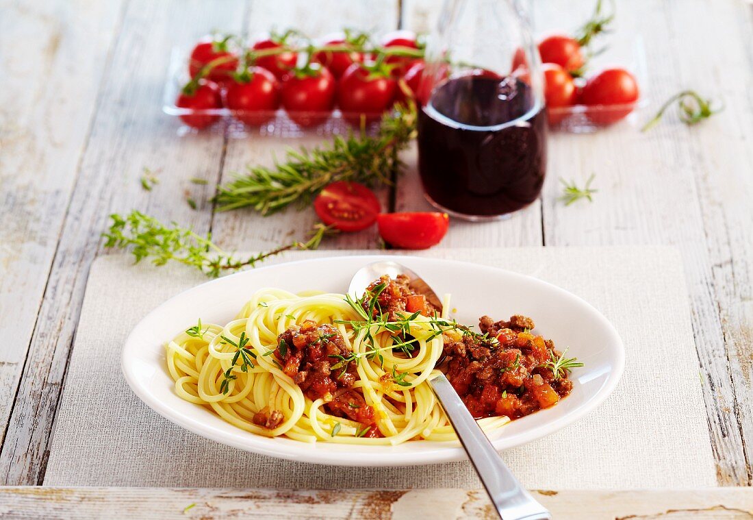 Bolognese Apulia mit Spaghetti (Italien)