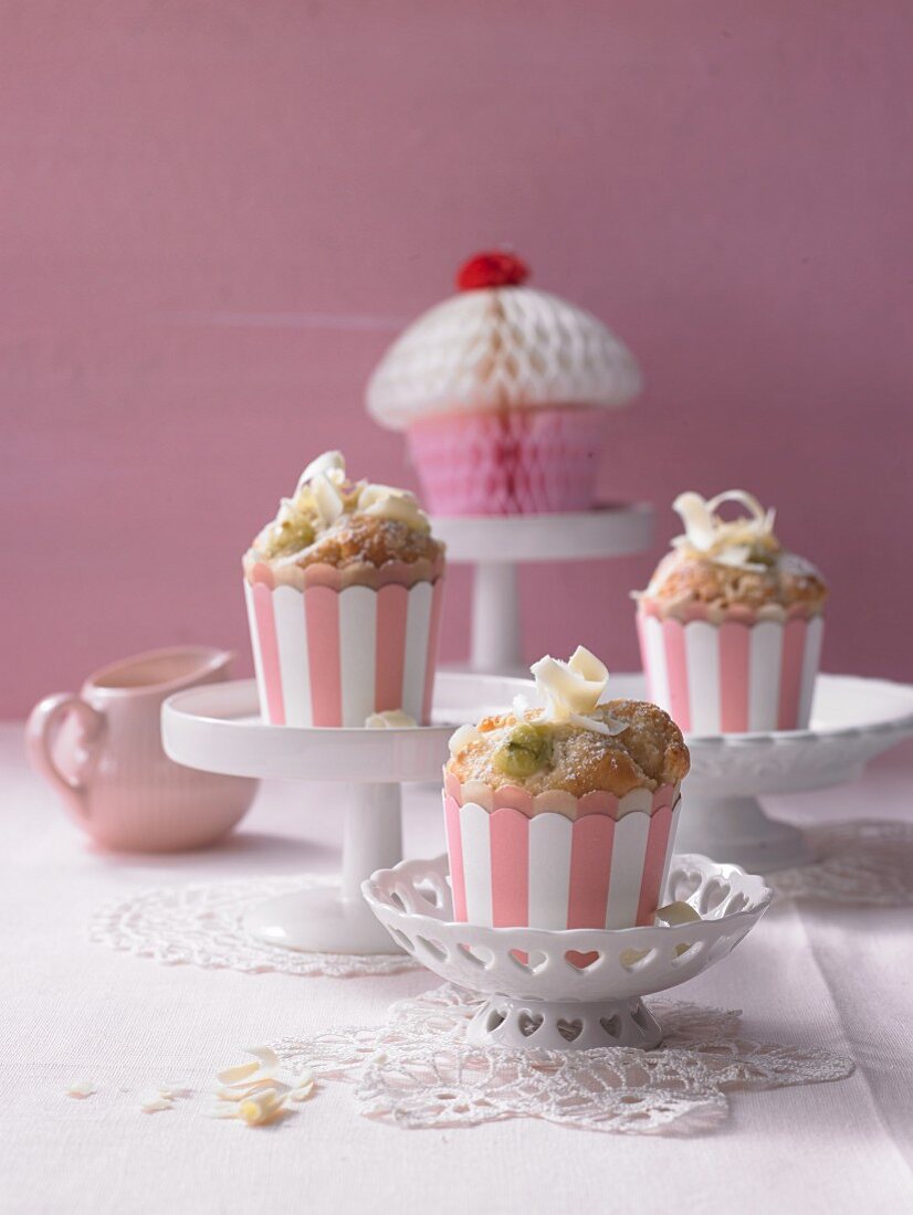 Gooseberry muffins with white chocolate