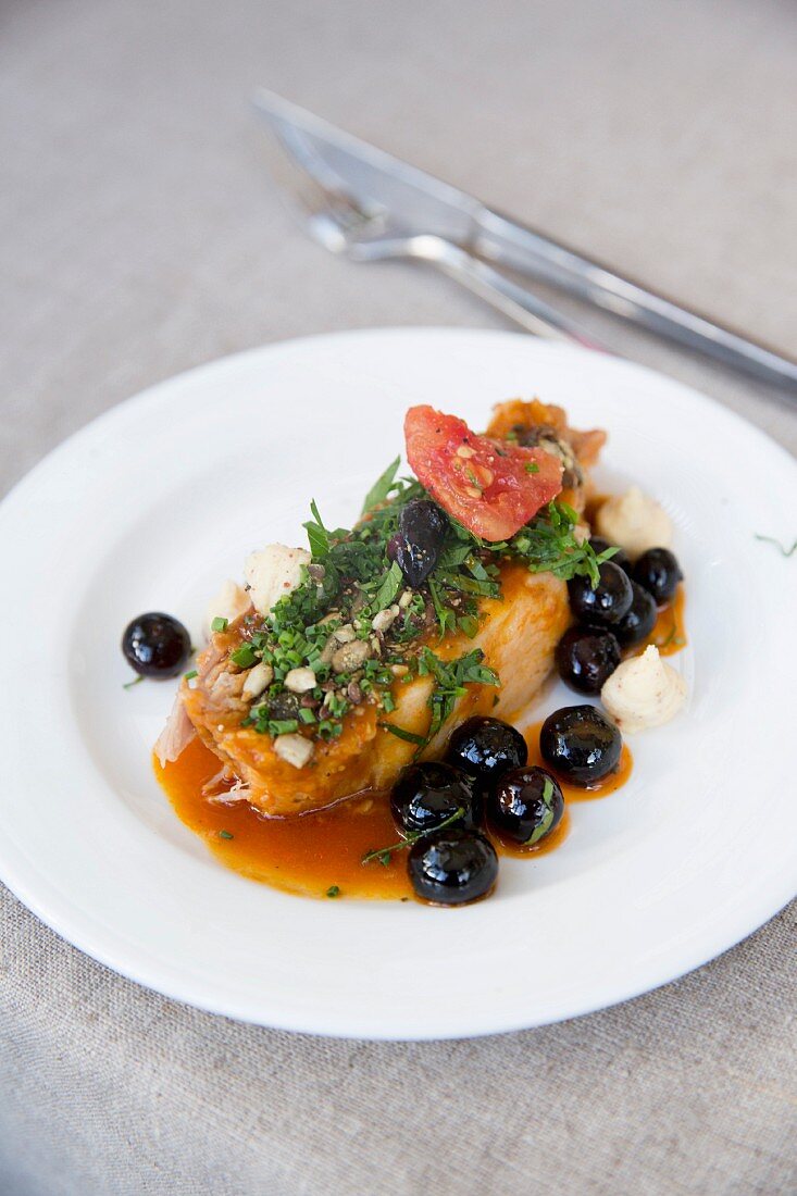 Schweinefleisch mit Kräutern & Heidelbeeren