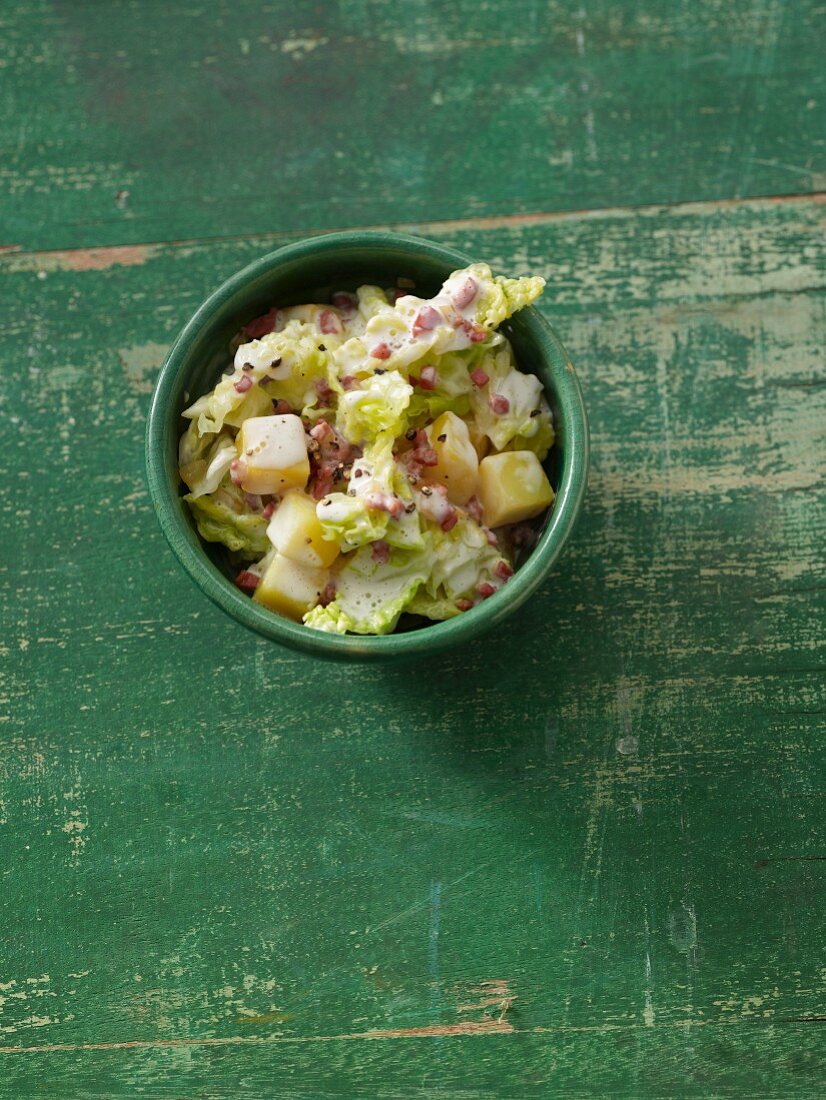 Creamy savoy cabbage with diced potatoes and bacon