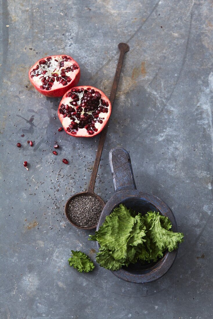 Superfoods: pomegranate seeds, chia seeds and kale crisps