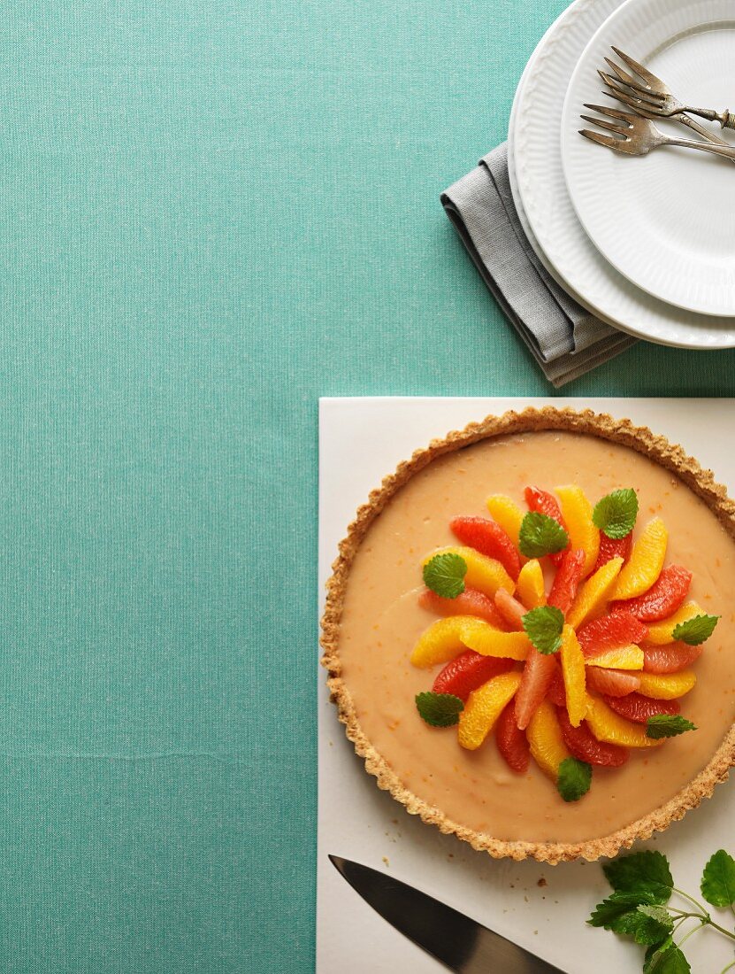 Orange and grapefruit pie with lemon balm