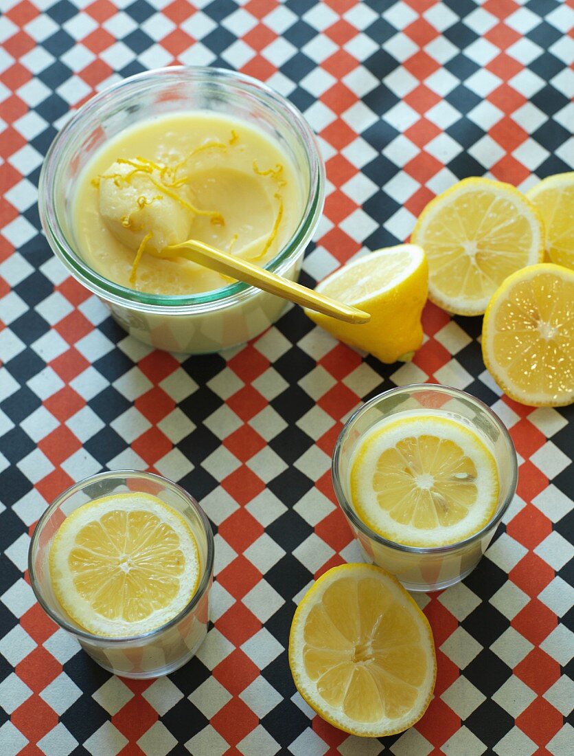 Homemade lemon mousse