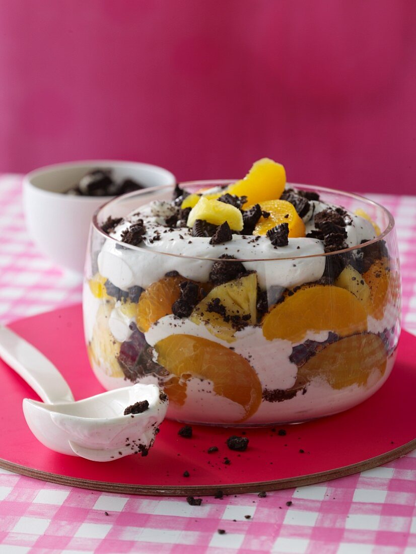 A layered desert with Oreos