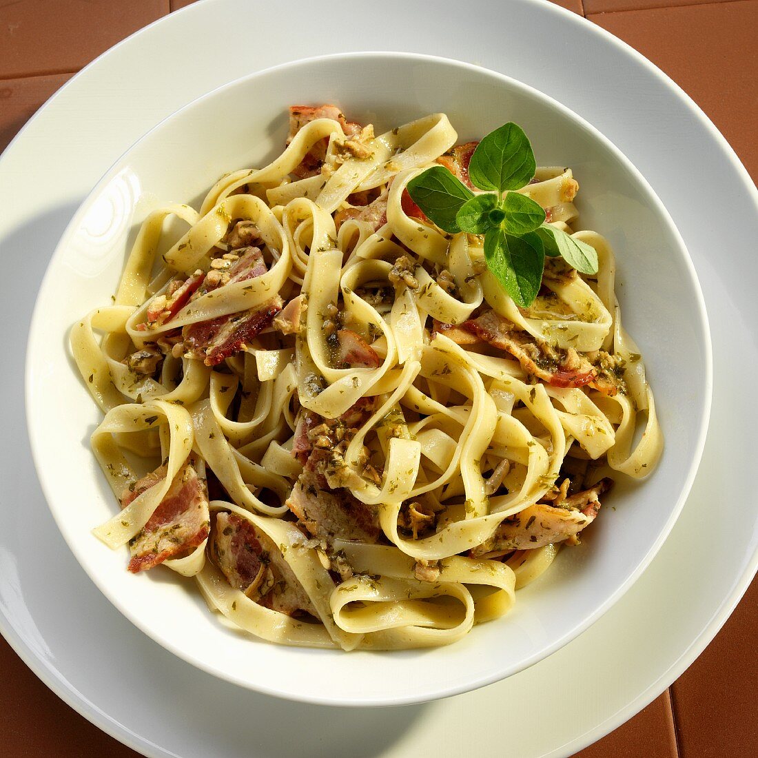 Fettuccine with a mussel sauce and bacon