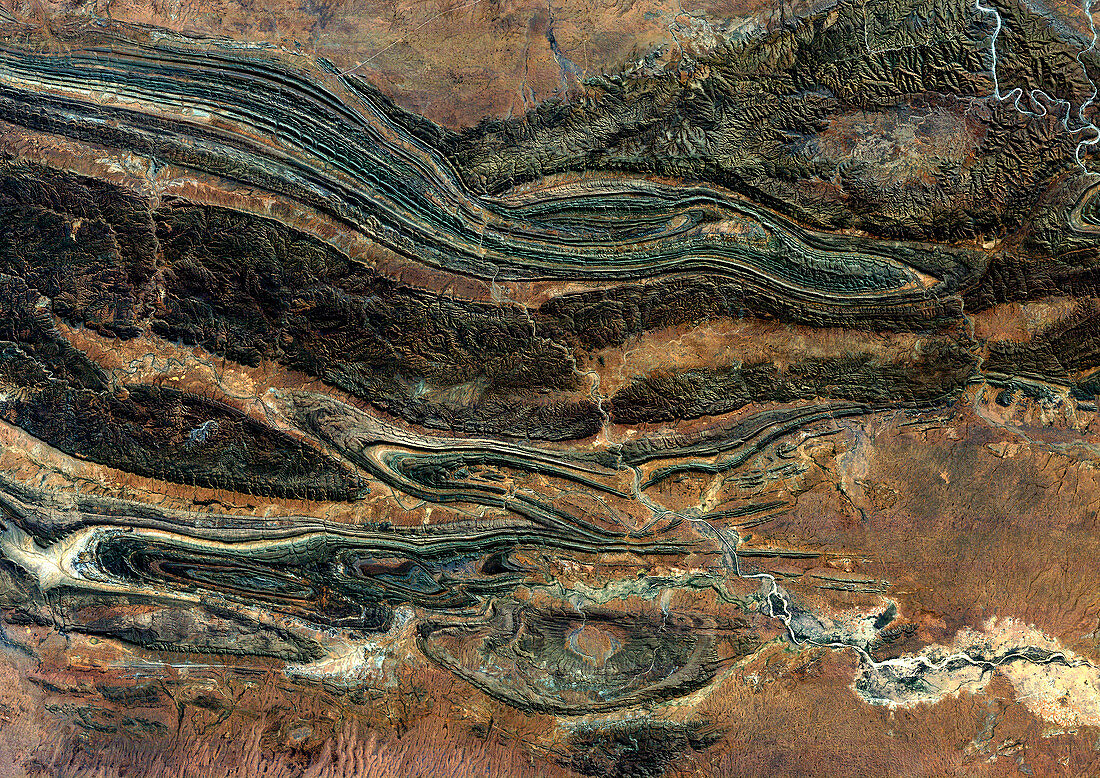 MacDonnell mountains,satellite image