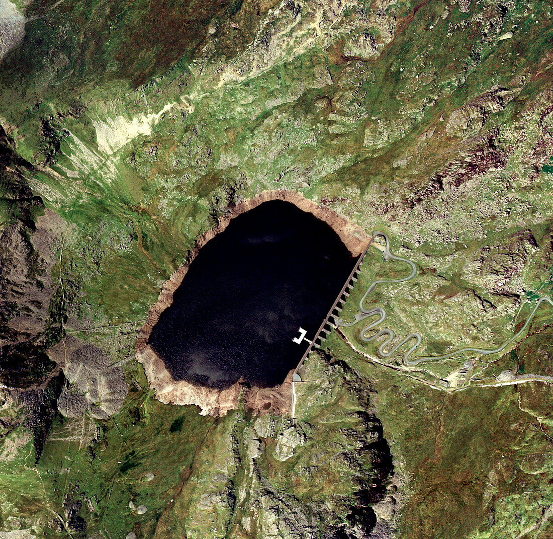 Llyn Stwlan reservoir,UK,aerial image