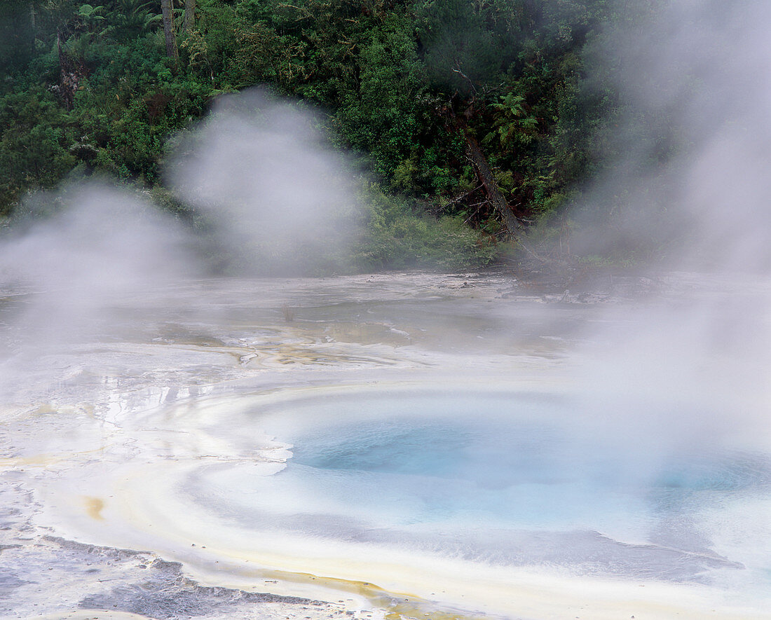 Hot pool at the Orakei Korako geothermal spring