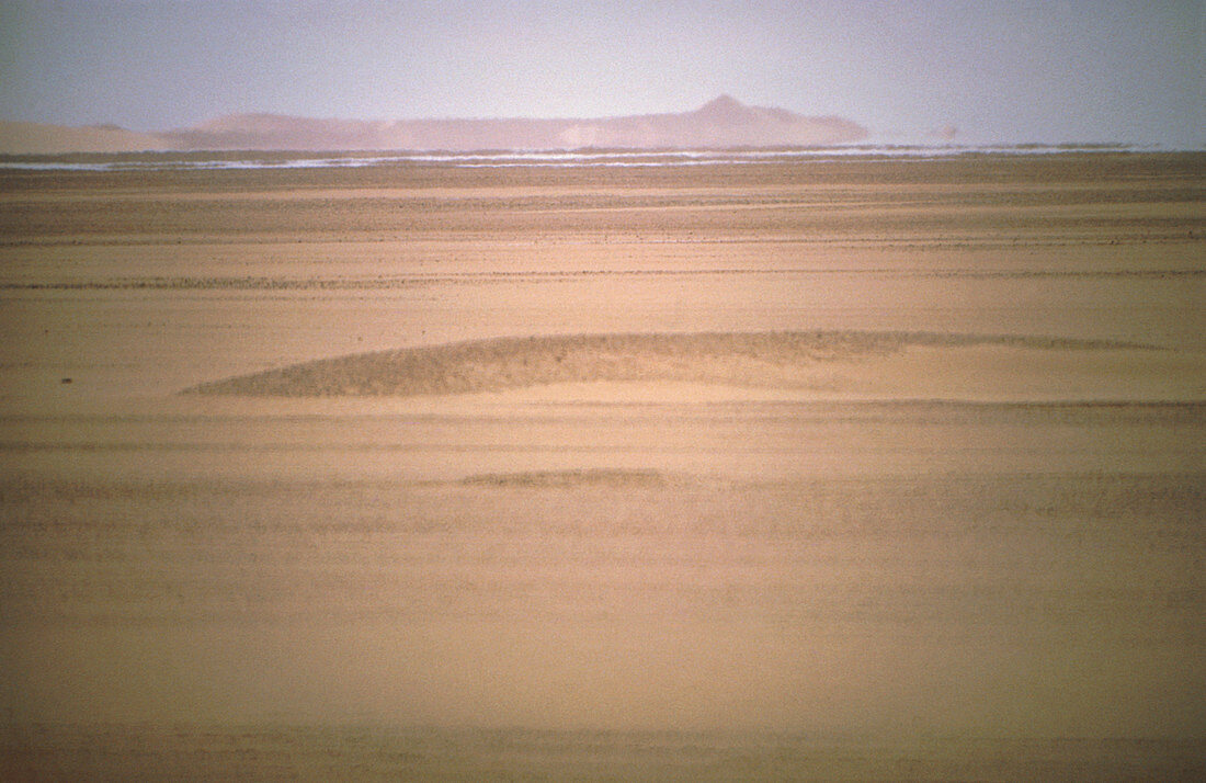 Mirage seen in the Tanzerouft desert,Algeria