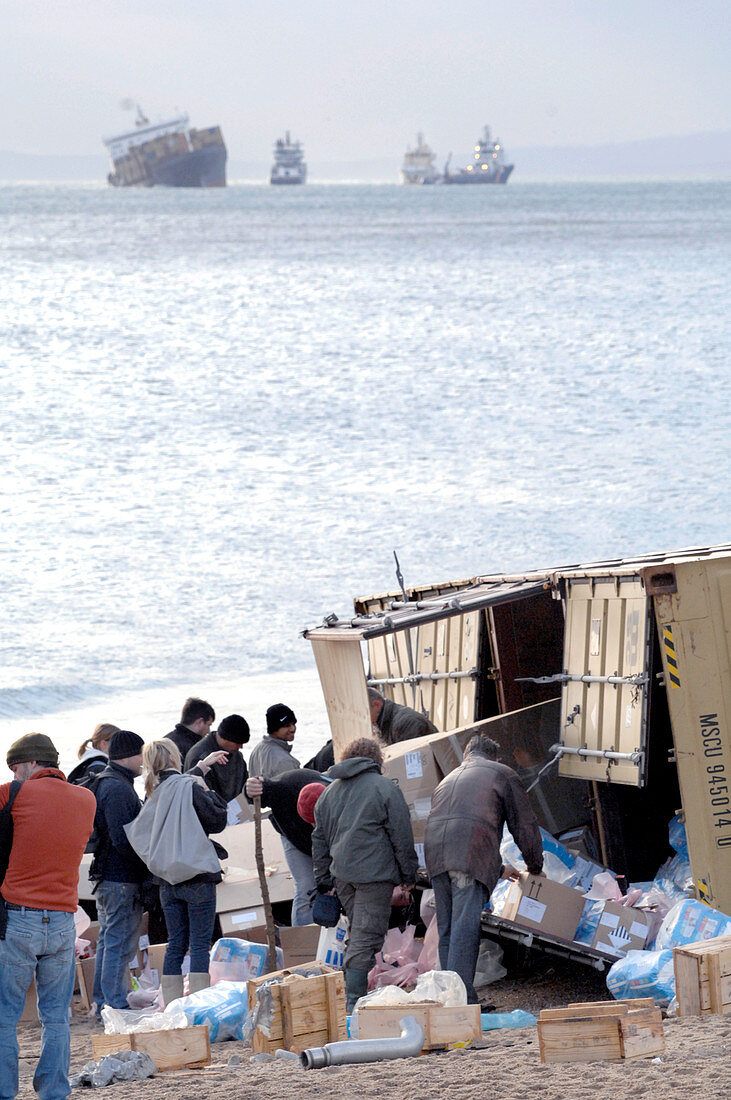 MSC Napoli shipwreck,January 2007