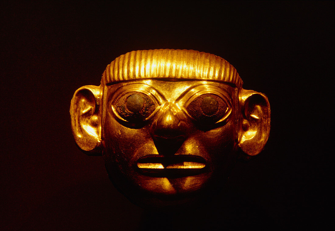Gold mask from the Lord of Sipan's tomb