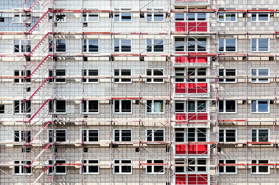 Scaffolding on a block of flats