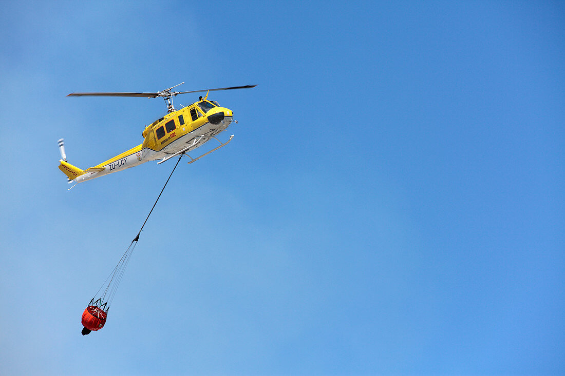 Emergency fire fighting helicopter