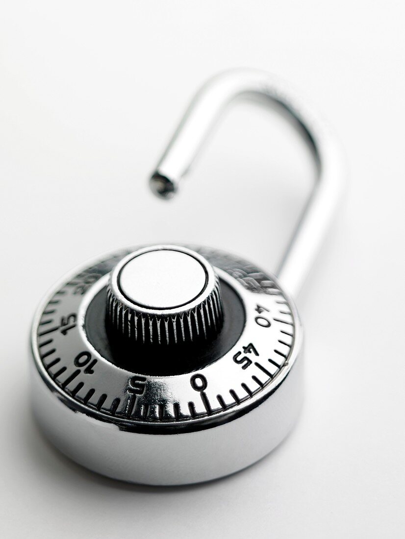 Combination padlock