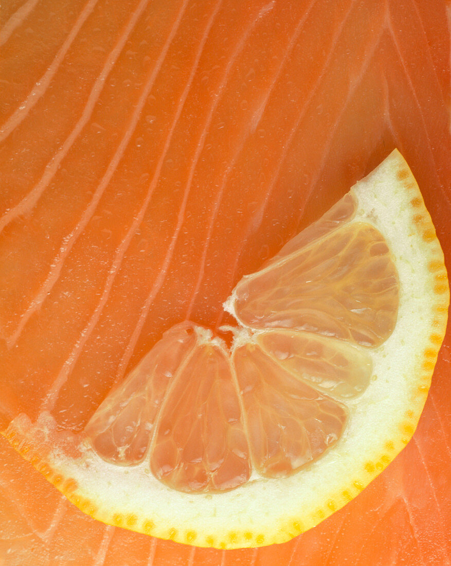 Smoked salmon with slice of lemon