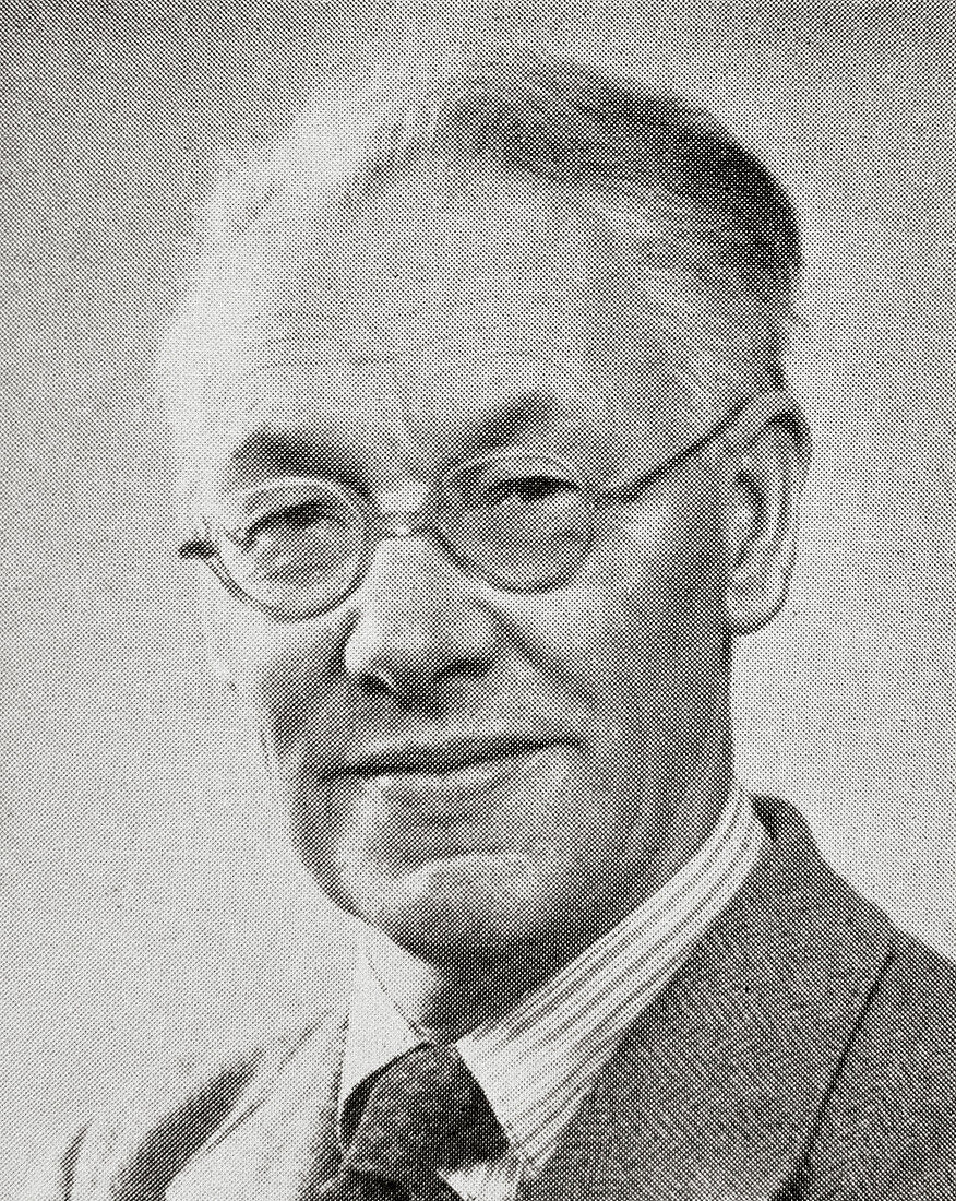 Christopher Andrewes,British virologist