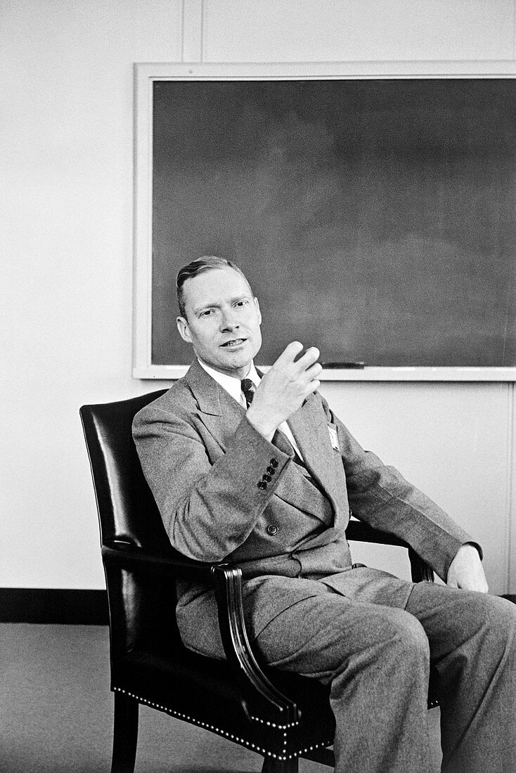 William O. Baker,US chemist