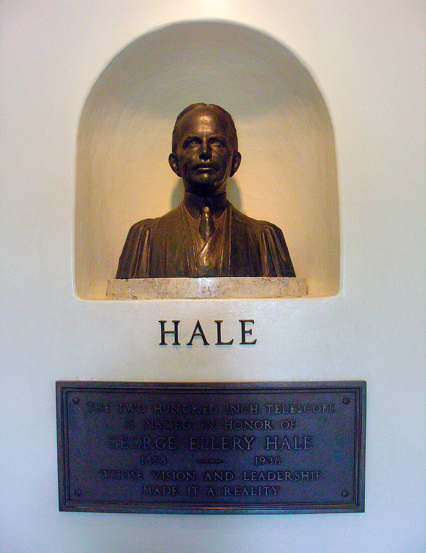 Bust of George Hale,American astronomer