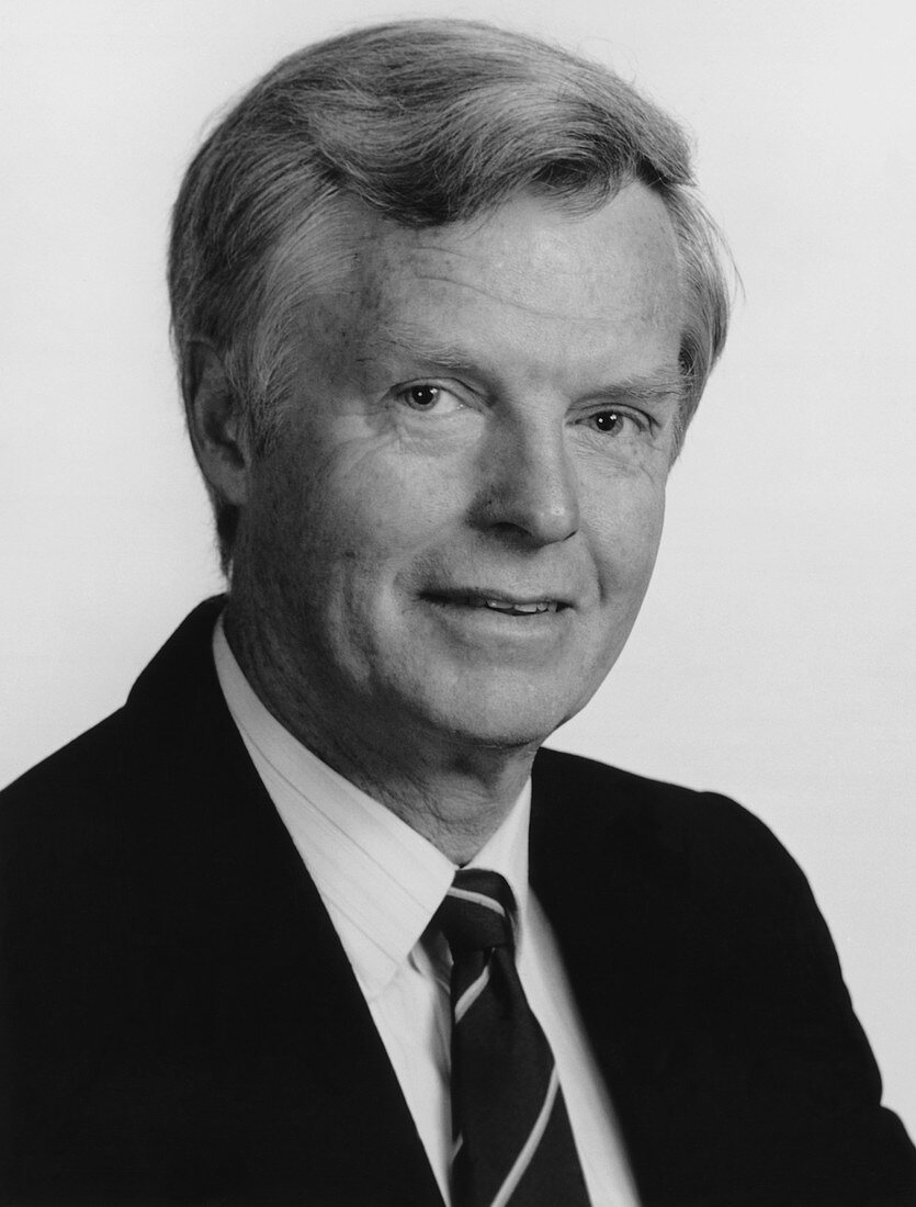 Kenneth A. Pounds,British astrophysicist