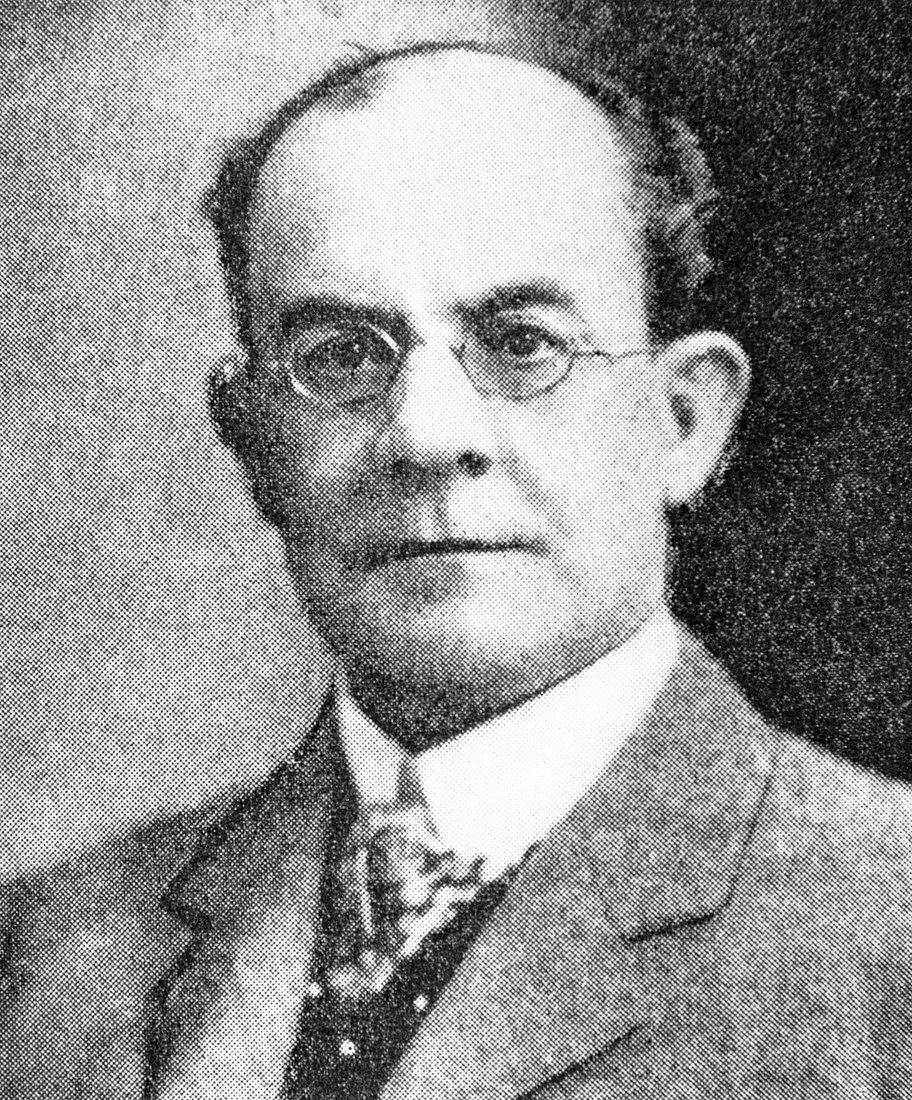 Herbert Ackroyd Stuart,British motor engineer
