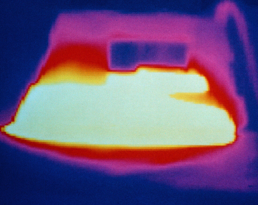 256-colour thermogram of a steam iron