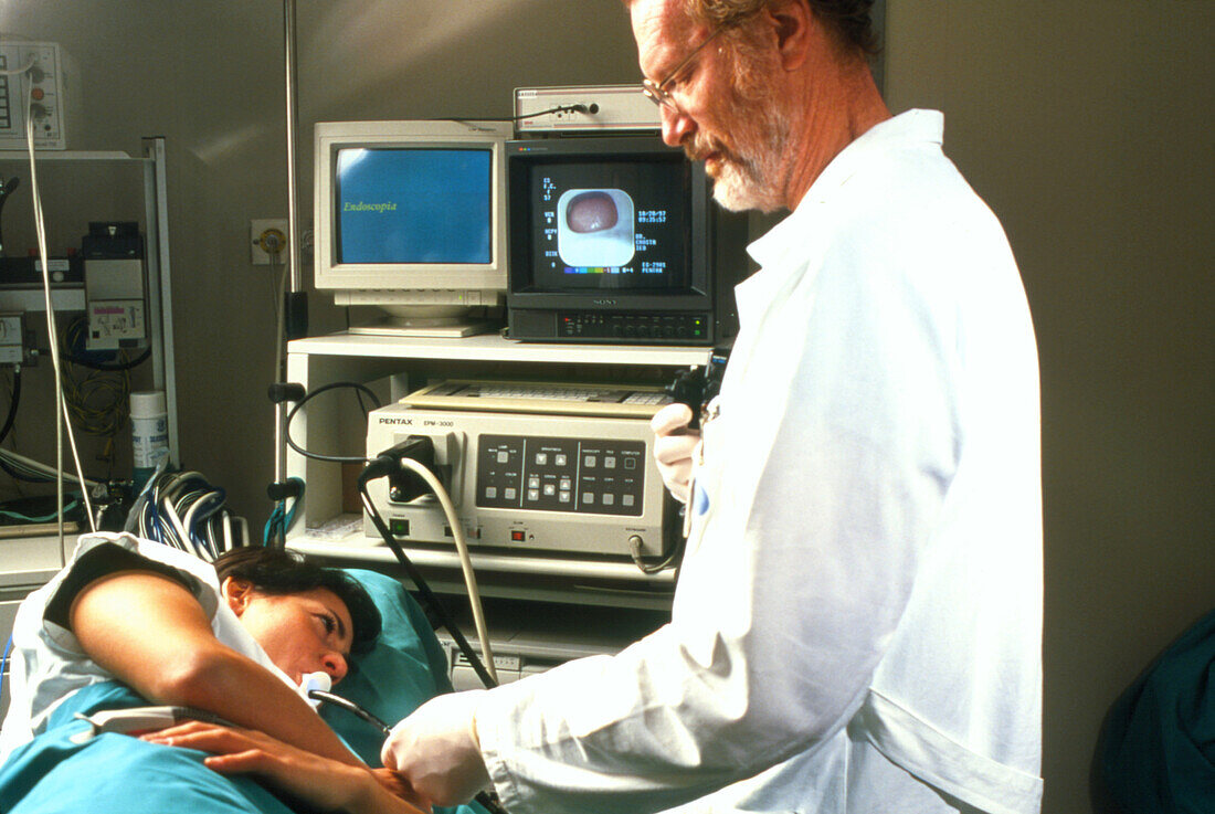 Endoscope examination of patient's stomach