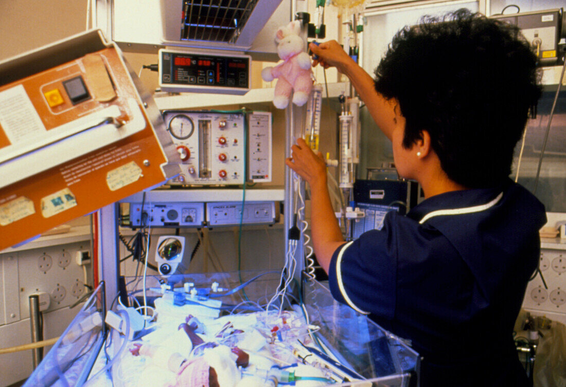 Nurse at work in the neonatal unit
