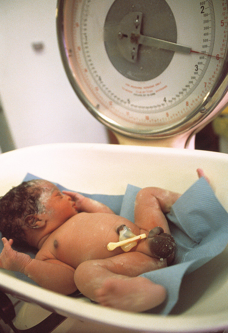 Baby weighing