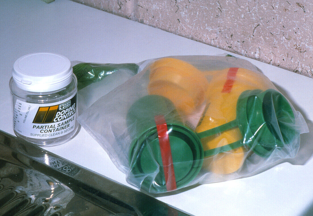 Kit for collecting samples in sport drug testing