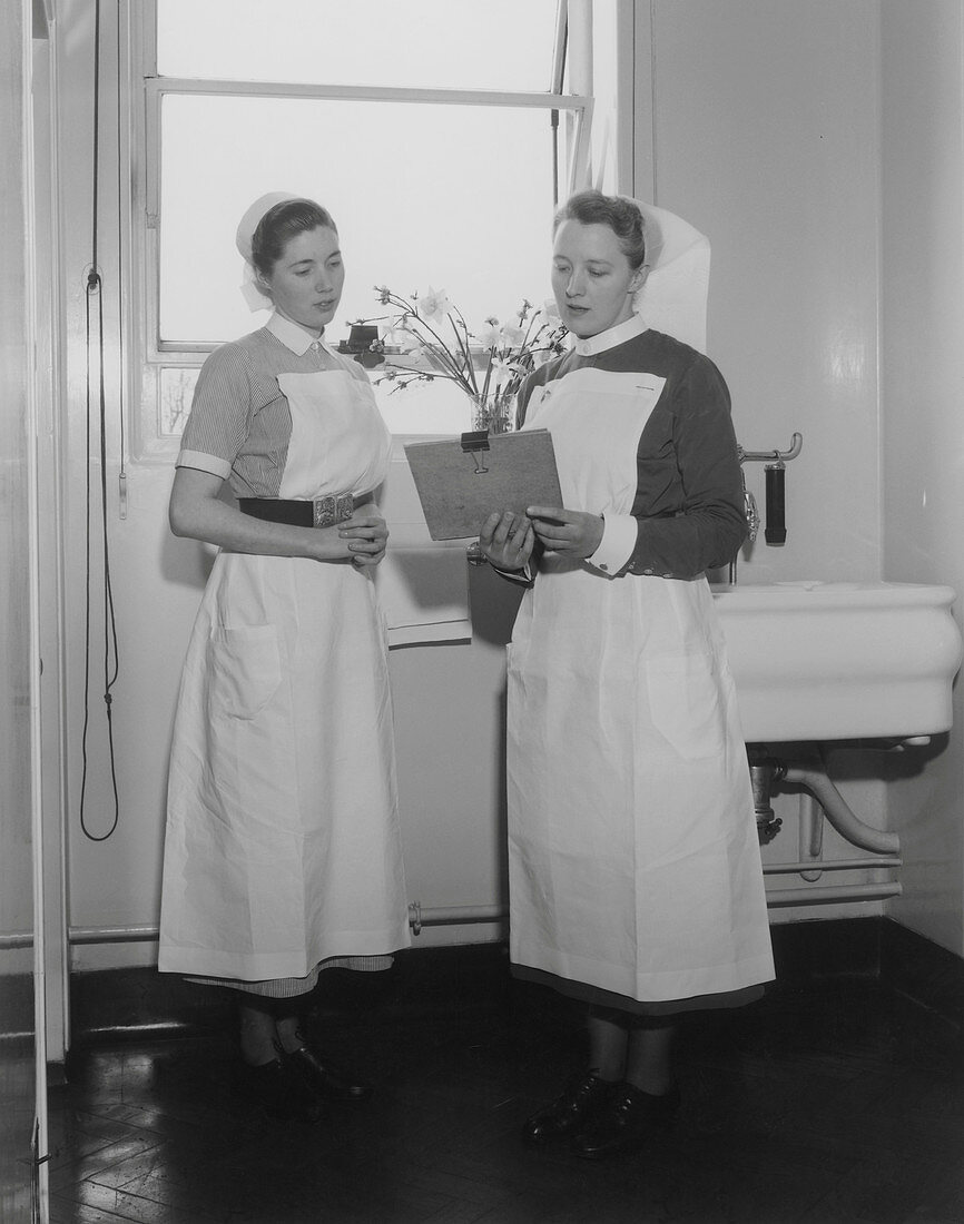 Nurse and sister,1950