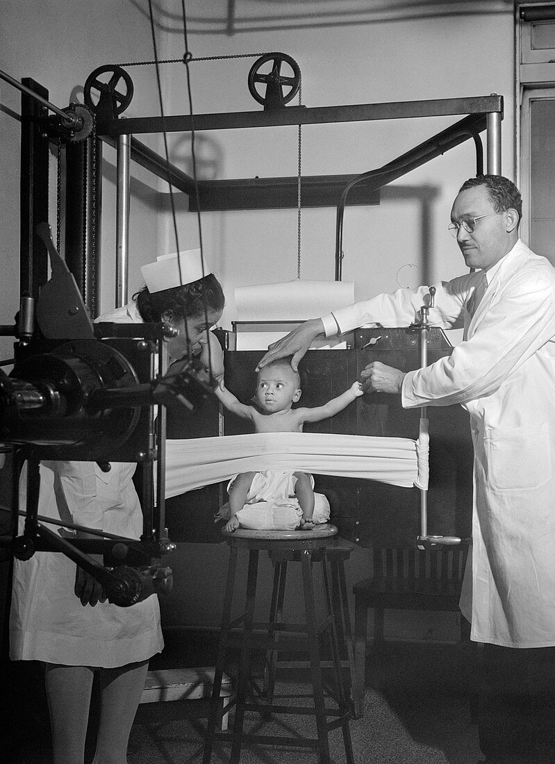 Baby being X-rayed,1942
