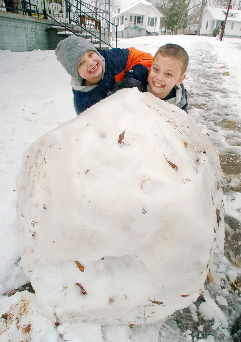 Making a snowball