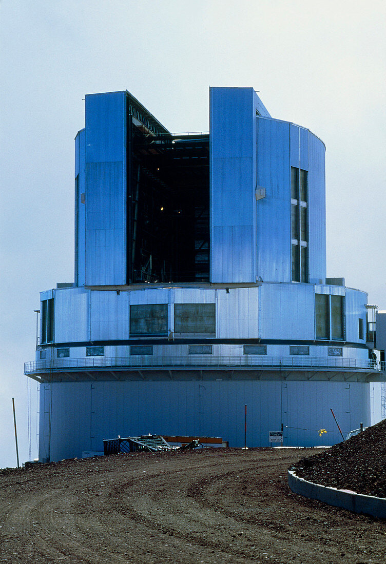 Unfinished Subaru telescope on Mauna Kea,Hawaii