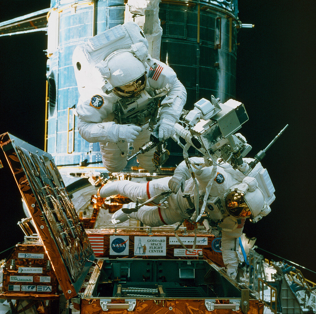 Astronauts spacewalk to repair Hubble telescope