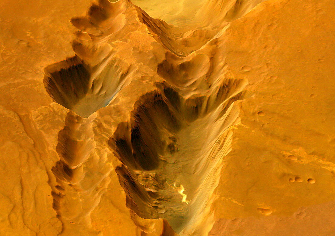 Martian canyons,Coprates Catena