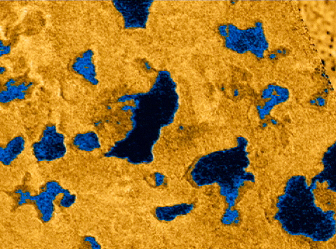 Hydrocarbon lakes on Titan,Cassini image