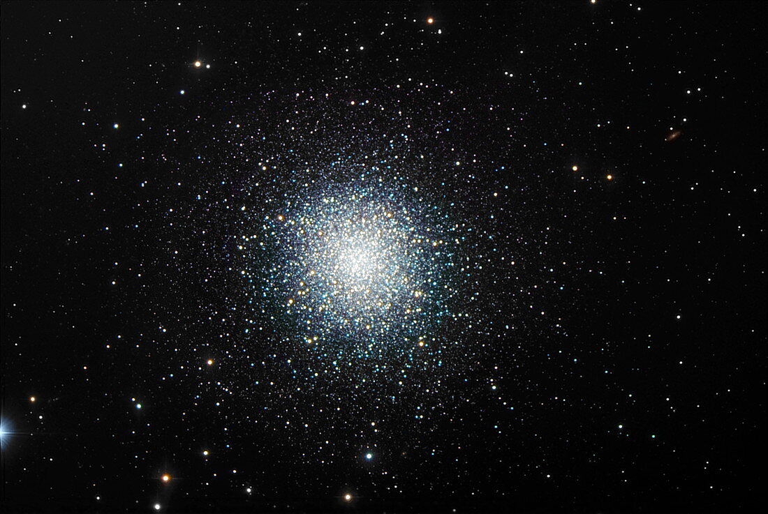 Globular star cluster M13