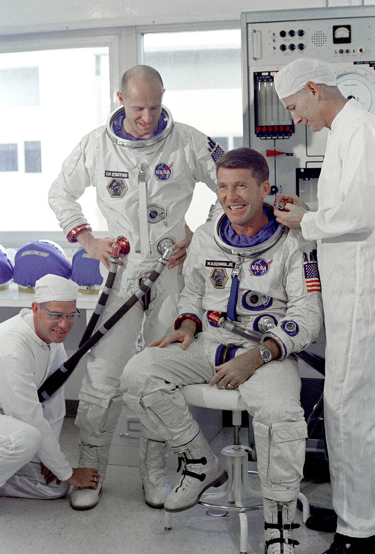 Gemini 6A crew
