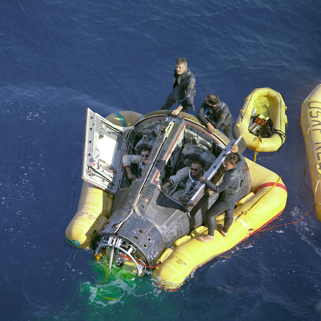 Gemini 8 mission rescue