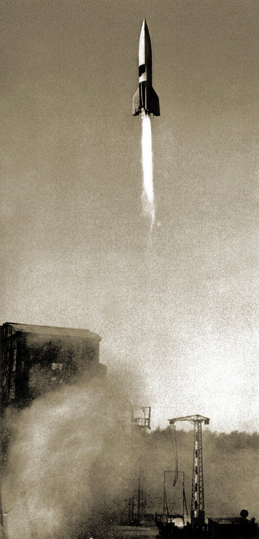 V-2 prototype rocket launch,1942