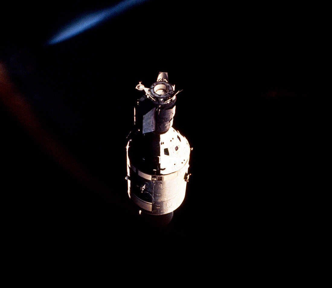 Apollo 18 spacecraft photographed from Soyuz 19