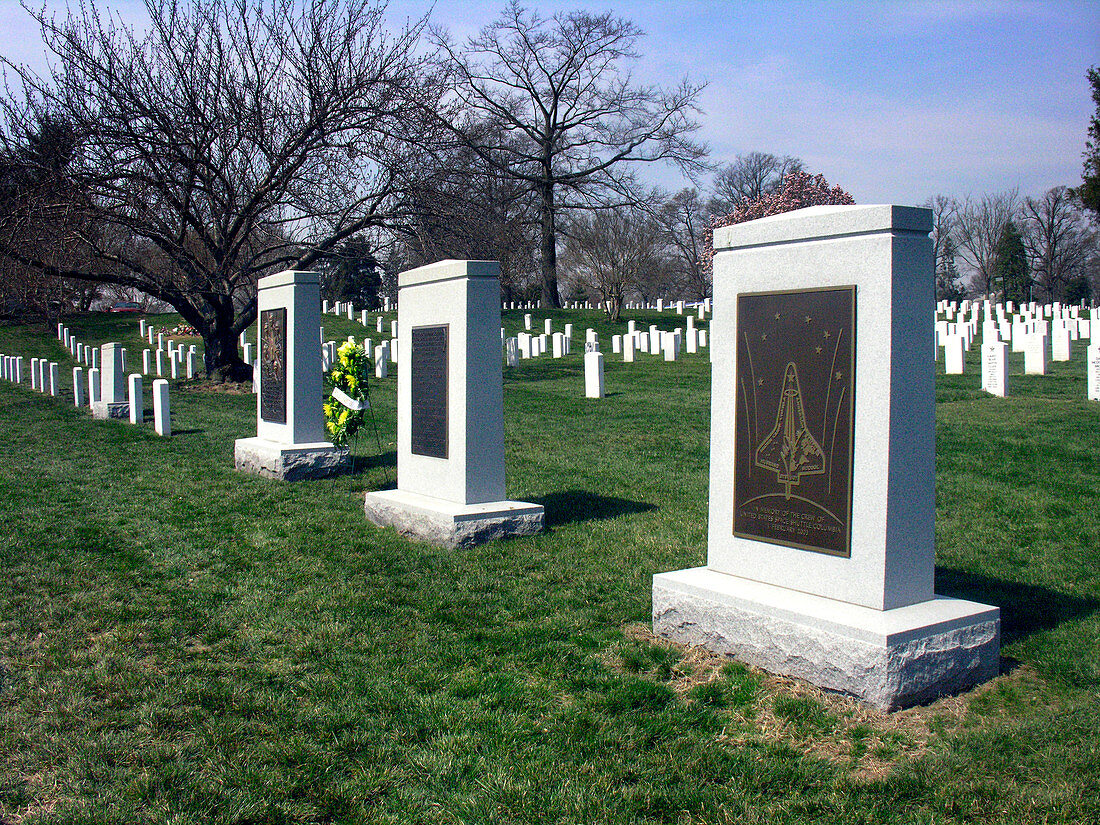 'Columbia' and 'Challenger' memorials