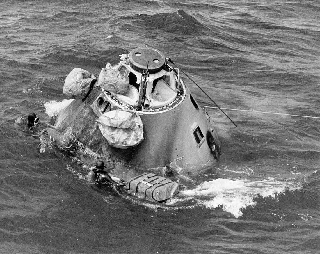 Recovery of Apollo 6 test command module