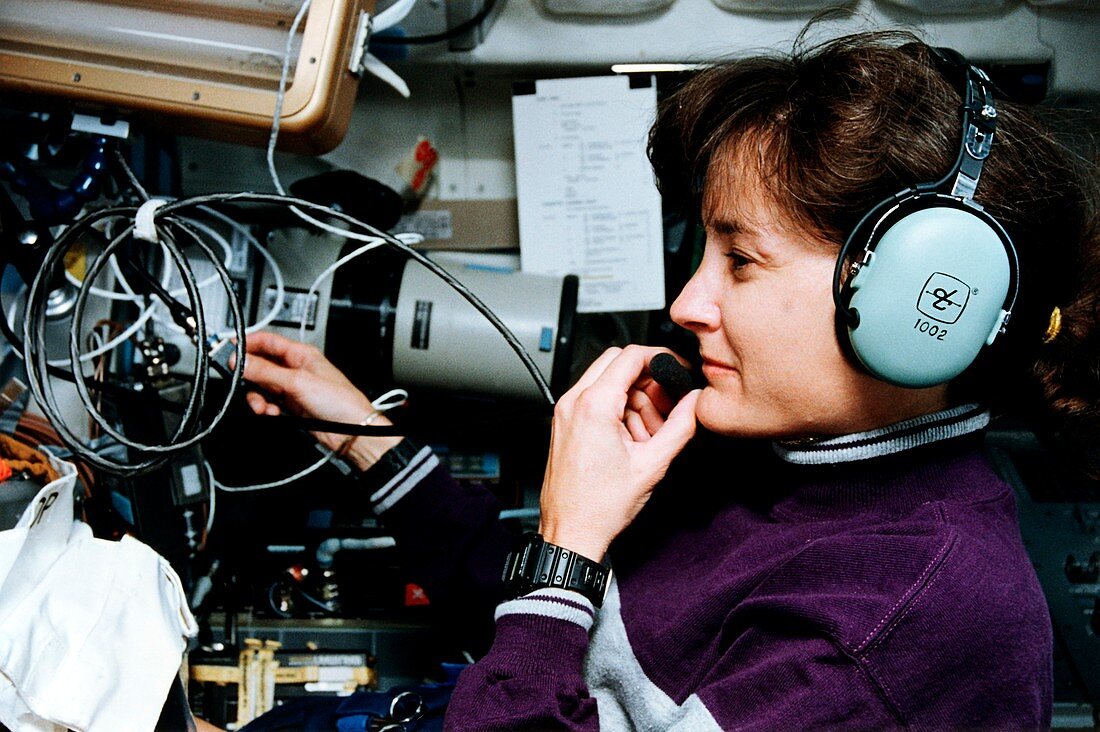 Astronaut Godwin with SAREX equipment,STS-59