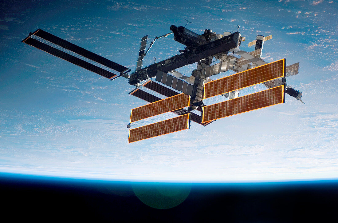 ISS with new solar panels,17/09/2006