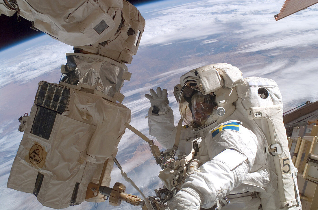 Astronaut Fuglesang performing spacewalk